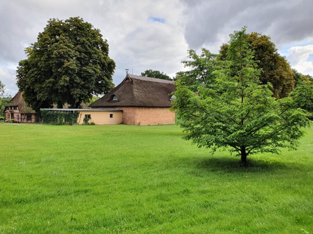 Alter Forsthof in Weiße Krug